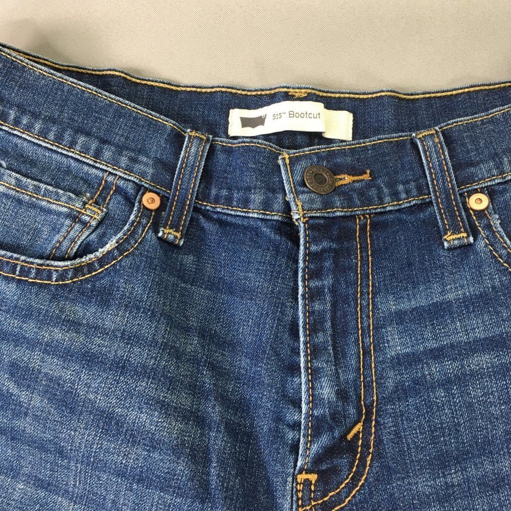 Levis 515 Cut Off Jean Short 12 Womens Dark Blue Denim Casual #1127 - Picture 4 of 11
